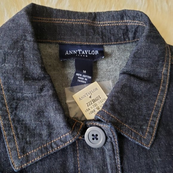 Ann Taylor NWT Jean Jacket! 100% Cotton - Dark Wash - Picture 6 of 13